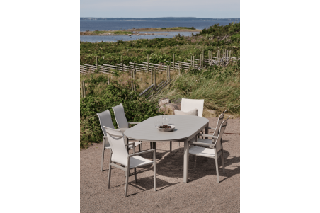 Lomma Elipse matbord 220/280x110x73 cm khaki Brafab