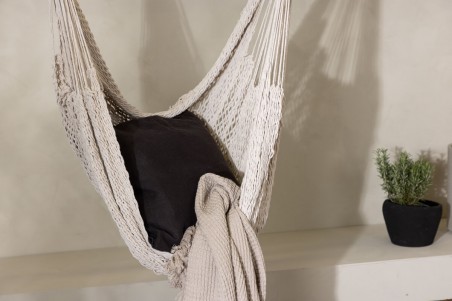 Kalino hängstol off-white Venture Home