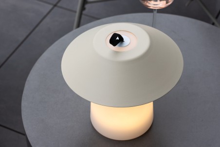 Rubu bordslampa Ø24x26 cm beige/vit Venture Home