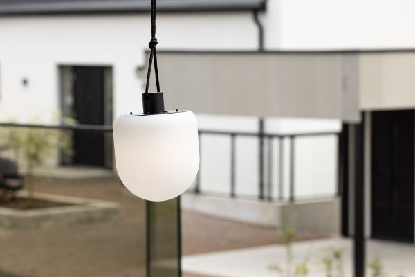 Colie taklampa vit Venture Home