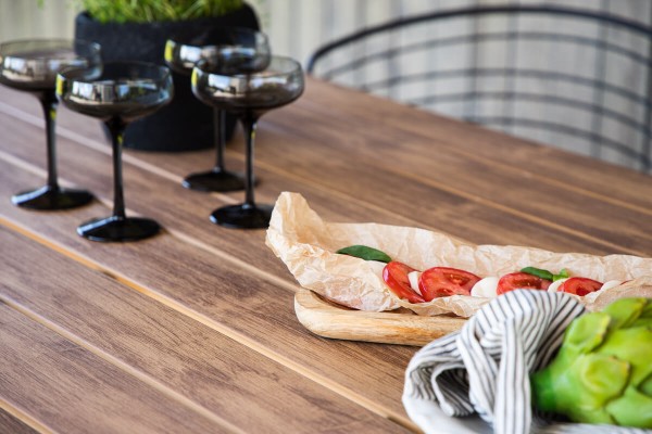 Break matbord 205x90x74 cm natur/svart Venture Home