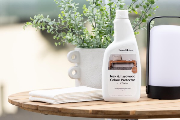 Bold teak & hardwood colour protector 750 ml Venture Home