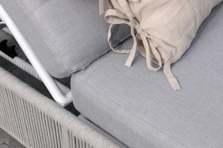 Virya solsäng grå/vit Venture Home