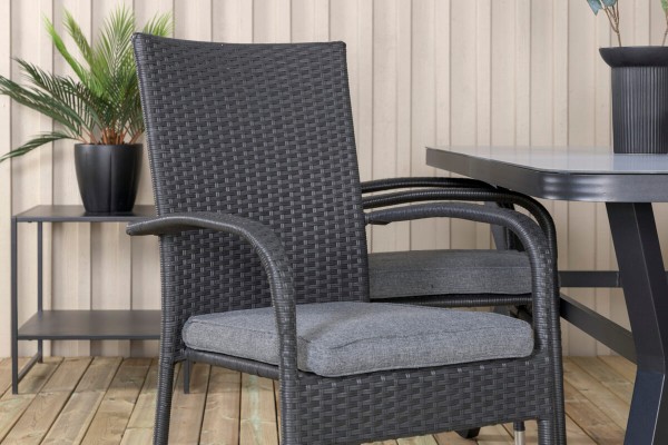 Virya & Anna matgrupp 1 bord + 4 stolar svart Venture Home
