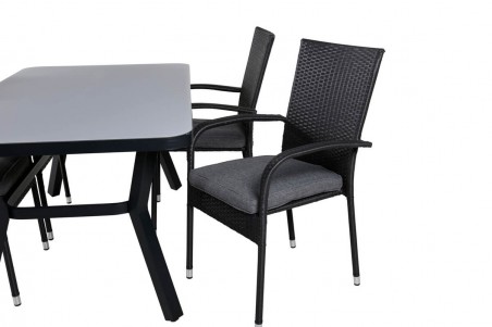 Virya & Anna matgrupp 1 bord + 4 stolar svart Venture Home