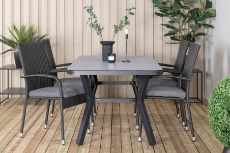Virya & Anna matgrupp 1 bord + 4 stolar svart Venture Home