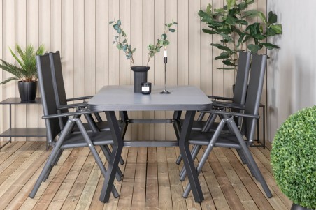 Virya & Break matgrupp 1 bord + 4 stolar svart Venture Home