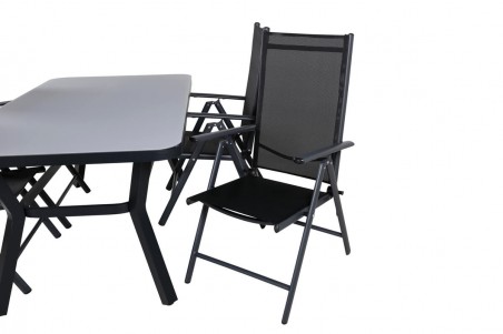 Virya & Break matgrupp 1 bord + 4 stolar svart Venture Home