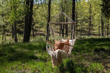Tapaz hängstol vit Venture Home