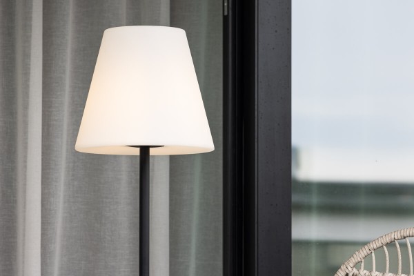 Moris golvlampa Ø35x150 cm svart/vit Venture Home
