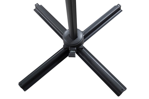 Leeds parasoll Ø294 cm svart Venture Home