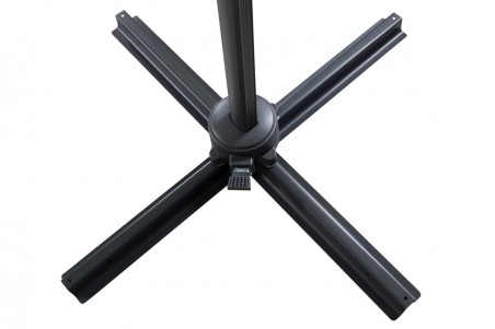 Leeds parasoll Ø294 cm svart Venture Home