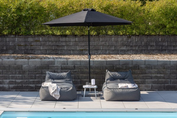 Leeds parasoll Ø300 cm svart Venture Home