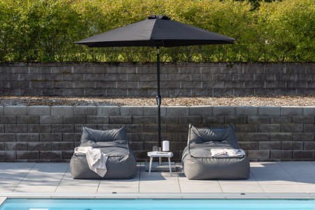 Leeds parasoll Ø300 cm svart Venture Home