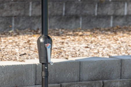 Leeds parasoll Ø300 cm svart Venture Home