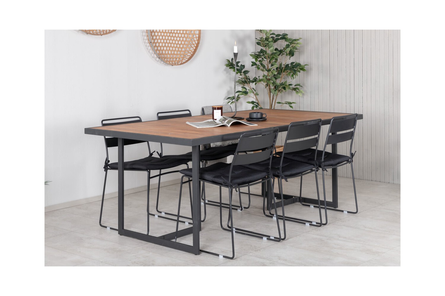 Khung, Lina matgrupp 1 bord + 6 stolar svart/natur Venture Home Khung, Lina matgrupp 1 bord + 6 stolar svart/natur Venture Home