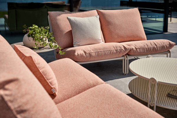 Blixt loungefåtölj pearl white/teddy orange Brafab