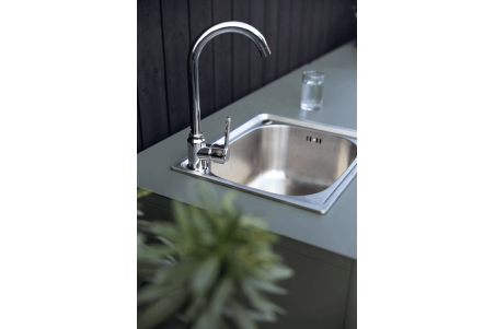 Kelia utekök med diskbänk o kran nordic green Brafab